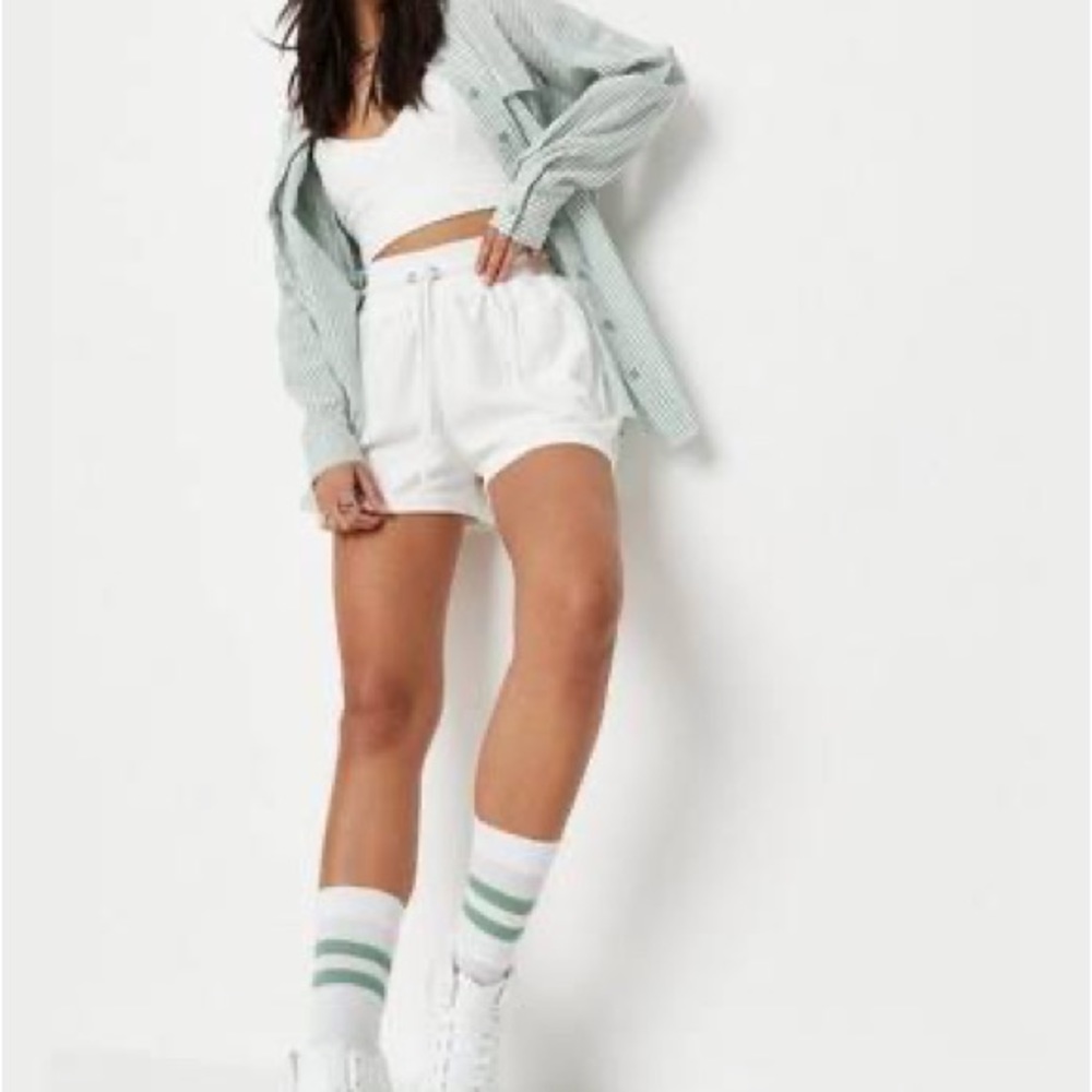 TOWELLING LOOPBACK PIN TUCK
BOXER SHORT
CREAM